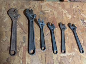 lot 841 image: Adjustable Wrench Lot 6 Piece Mixed Sizes One of them are bent. Its shown in picture