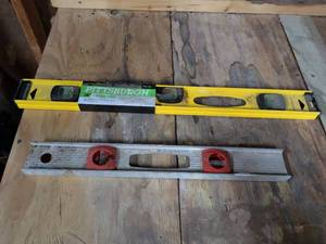lot 860 image: Pittsburgh 24 in. I-Beam Level Item 67785