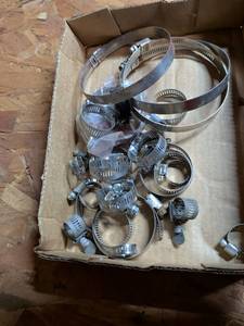 lot 867 image: Assorted Hose Clamps and Band Clamps Lot
