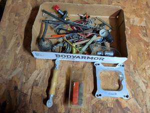 lot 874 image: Body Armor Sportwater Automotive Electrical Parts Lot Wire Connectors Carb