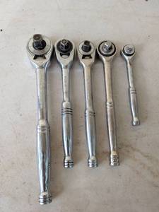 lot 883 image: 5-Piece Torque Wrench Set Taiwan