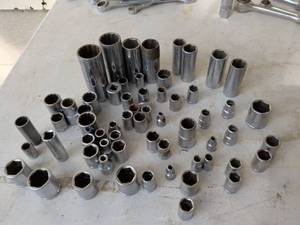 lot 884 image: Husky Socket Set 50 Piece Assorted Sizes