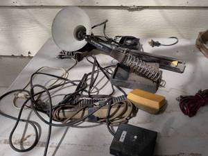 lot 896 image: Radioshack Heat Gun with Accessories and Foot Pedal Control