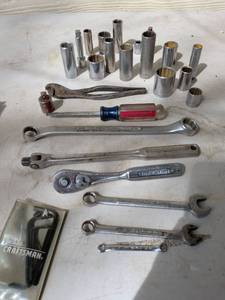 lot 898 image: Craftsman Hand Tools Lot Socket Wrenches Combination Pliers Torque Wrench