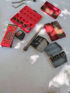 lot 910 image: Assorted Tool Sets and Accessories Lot - Socket, Drill, Extractor, and Case Collection