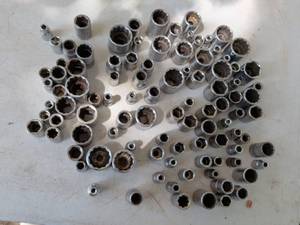 lot 915 image: Socket Set Lot  Assorted Sizes Mixed