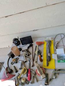 lot 934 image: Mixed Hand Tools Lot Pliers Hammers Levels Stanley Door Closer Headphones