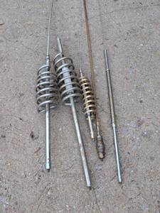 lot 992 image: Cb radio antennas