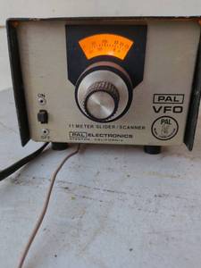 lot 1017 image: PAL Electronics VFO 11 Meter Slider Scanner