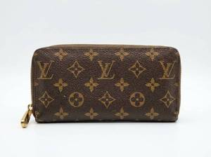 lot 62751 image: Louis Vuitton Monogram Canvas Zippy Wallet