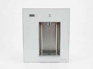 lot 20717 image: Elkay Water Cooler Filtration System w Filter