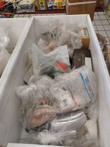 lot 20971 image: Lot of Miscellaneous Items