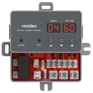 lot 20978 image: Honeywell DB7110U1000 Heat Pump Defrost Control Board  Retail $99.99