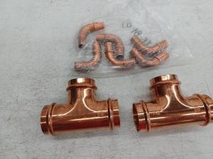 lot 21008 image: Copper Press Tee & Elbow Fittings Assortment
