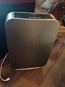 lot 908 image: Another Alen BreatheSmart Air Purifier.  27 x 18 x 11