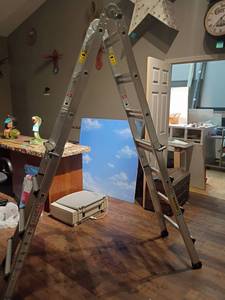 lot 958 image: Cosco Worlds Greatest Multi Use Ladder System. Up to 14ft.