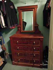 lot 983 image: Vintage Dresser with Mirror and 4 Drawers.  Top needs repaired and some pieces need tightening.   73 x 38 x 19
