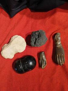 lot 1110 image: Brass door knocker, lava stone and more