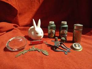 lot 1118 image: Colgate shaving stick metal container  White Rabbit Figurine, Porcelain Bottles,  and miscellaneous