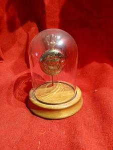lot 1126 image: Vintage Pocket Watch with Glass Dome Display Stand needs battery