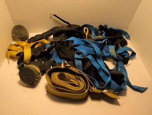 lot 1325 image: Belts and nylon strapping