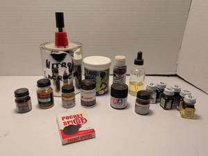 lot 1338 image: Model Paint Supply Lot Water Gel Model Master Enamels Acrylics Accessories