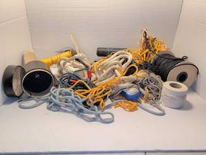 lot 1371 image: Rope and Cord Lot