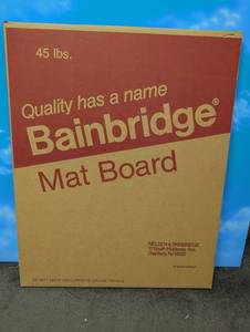 lot 1384 image: Bainbridge Matte Board 45 lbs, 40x32 white front black back, 25 sheets