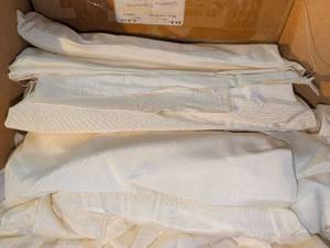 lot 1477 image: Off-White taffeta fabric scraps