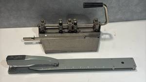 lot 1518 image: Boston 2-Hole Paper Punch with Swingline Stapler