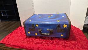 lot 1538 image: Suitcase