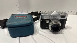 lot 1649 image: Paxette Reflex 35mm camera
