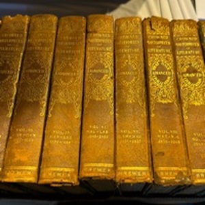 lot 1668 image: Antique Crowned Masterpieces of Literature books