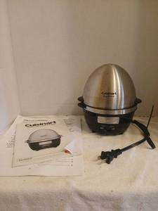 lot 1802 image: Cuisinart Egg Central Egg Cooker with Accessories and Manual