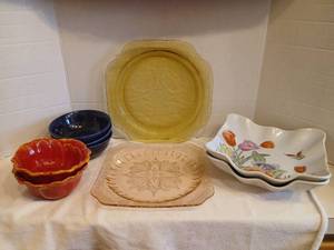 lot 1810 image: Dishes  9 pieces