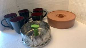 lot 1900 image: Coffee mugs, steamer and Tortilla holder