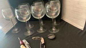 lot 1914 image: Wine Glasses and cork screws