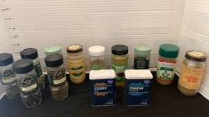 lot 1919 image: Spices