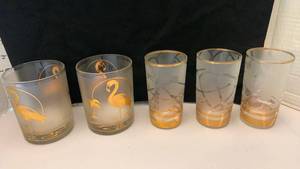 lot 1936 image: Vintage Culver  Gold trim glasses with Flamingo and Geometric Designs