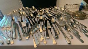 lot 1941 image: Misc Flatware