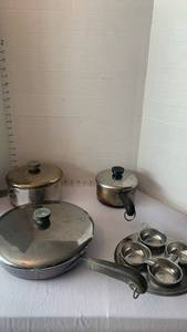 lot 1966 image: Revere ware  pots with lids