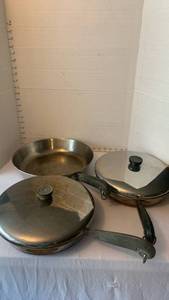lot 1967 image: Revere Ware frying pans with 2  lids