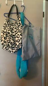 lot 2006 image: Ladies bags
