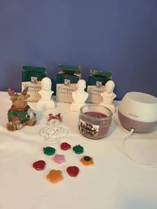 lot 2112 image: Porcelain composer statuettes Bach, Beethoven, Chopin, doTERRA ultrasonic diffuser, magnets, more