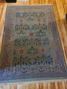 lot 2175 image: Karma area rug made in Egypt, 4 x 6ft