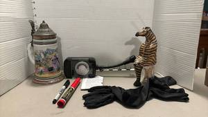 lot 2232 image: Intermatic 24-Hour Timer Model LTS-T58 with German Beer Stein and Zebra Figurine Lot