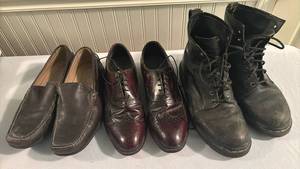 lot 2309 image: Mens Dress Shoes &amp Boots Lot of 3 Pairs&nbsp ECCO Loafers, Wingtip Oxfords, Lace-Up Boots 1043