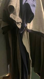 lot 2330 image: Mens t shirts size L Tags removed