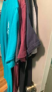 lot 2333 image: Mens t shirts size L tags removed