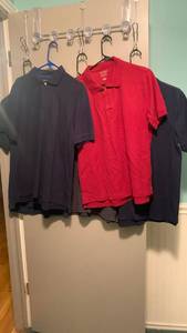 lot 2362 image: Mens golf shirts size M